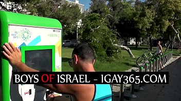 An Israeli man meets an Israeli man and fucks him