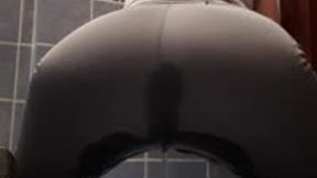 Yoga pants piss flooding