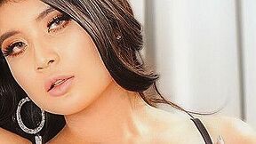 Justin Hunt And Brenna Sparks In She Will Set You On Fire