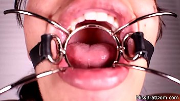 Mouth Fetish Gagged and Closeup