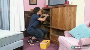 Cable installer stuffs blonde milf Natasha with his BBC