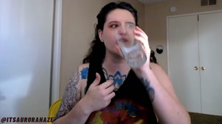 I can't hold it any longer - Piss Desperation