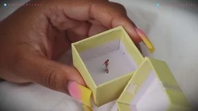 Giantess Amina gifting you what you’ve been craving