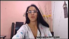 Cute nerd camgirl