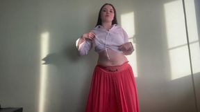 belly-dancing-sexy-piercing