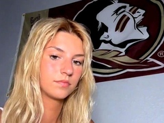 Close up MiLF getting it in the ass