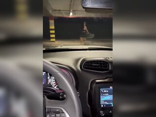 showing off around Sao Paulo and sucking several different weenies