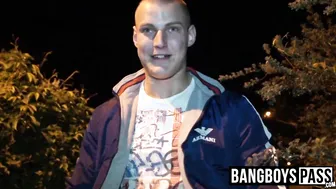 Handsome jock bareback fucked outdoors and takes messy facial
