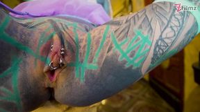 dreadlocked tattooed stripper ending her show with a happy ending anal and facial!
