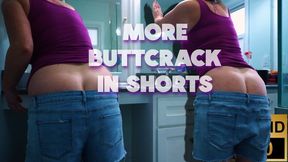 More buttcrack in shorts WMV