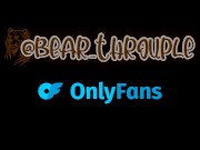 Follando culo peludo a pelo en el sofá