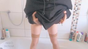 I have to piss desperately urgently