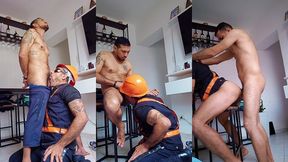 operario fardado saiu do trampo pra dar o cu pro engenheiro