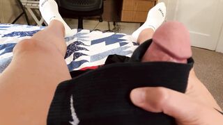 Italianiron's Ten Min Tugging Sesh: Muscular black dude with thick legs and straight edges gets his thick cock and tight ass pounded in