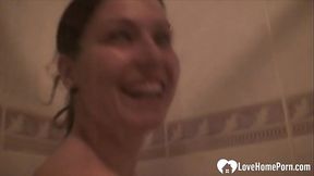 Beauty notices the camera and pleasures herself