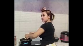 Tante Masak berujung Ngewe