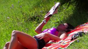 My girlfriend's big ass up for grabs in full vid