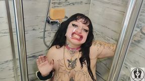 deedeelove pissing golden shower com-pee-lation
