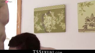 TSSexual.com - Chelsea enjoys every inch of Rob's massive hard-on in bed