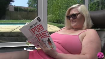 Lacey Starr's British BBW Sensation
