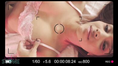 Instagram Colombian Beauty's Photoshoot Seduction | 19-Year-Old Natural Babe Ends Up Naked & Fucking