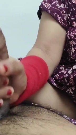Epic moment from &quot;DESI SEXY LADY SERVENT HARDCORE FUCK&quot;