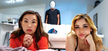 Naughty Halloween: Tiny Stepsis & BFF