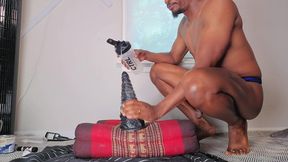 dreamybull fucks his hole in desperation