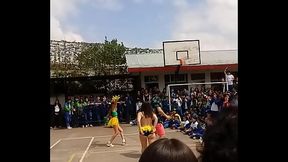 La nueva chica culona del san alfonso