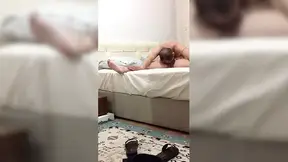 Blonde bombshell moans I beg you to come now