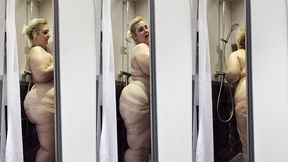 je prend ma douche la porte ouverte pendant que mon colloc fait le menage cela ...