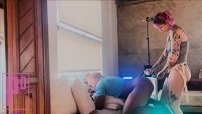 Hot Pink Haired Alt Babe Pegging