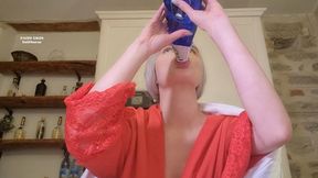 STEPMA SUCKING ON A BOTTLE - NECK FETISH, THROAT FETISH