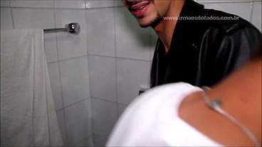 ACABEI FODENDO MEU AMIGO DE