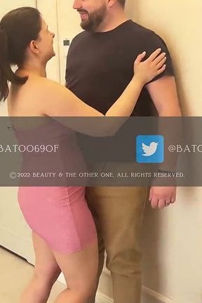Amateur wife gives a surprise blowjob