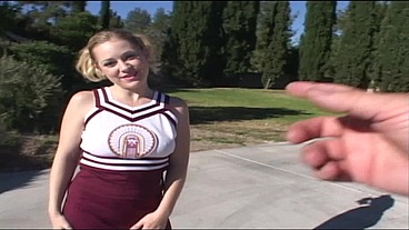Cute Blonde Cindy Loo Gets Fucked in Her Tight Pussy