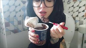 i eat my chocolate on the toilet