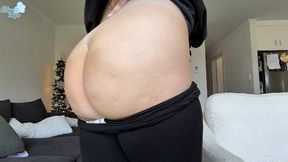 Trying to do my makeup but my butt kept chiming in like “hey… film this” (CANDID FARTS)