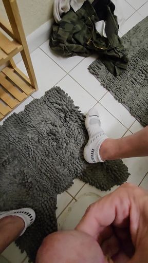 Bathroom Escape Cum and Pee Watching Myself in the Mirror