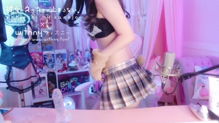 彼女のえちえちが止まらない。世界初!!生配信で視聴者全員を遠隔手コキでびゅっびゅさせる超絶えちえち射精管理イベントっ❤  かの × withny