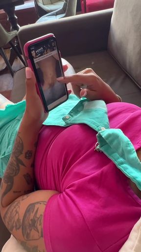 Married Brunette Imbibition Milk After Having Lots of Sex in a Threesome