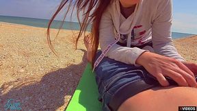 Stranger creampie on public beach - my panties so sticky!