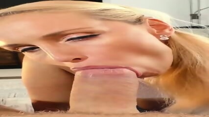 The Zodiac Women Beauty : AQUARIUS / KATHIA NOBILI - Sucking a big head !