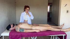 Redhead massage lady couldn't hold herself when she saw my hard cock