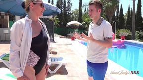 Crazy miss - blowjob clip - Aunt Judys XXX