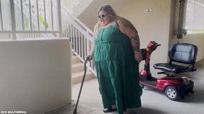 Ivy Davenport: Too Fat to Walk - Almost Immobile USSBBW Struggles to Waddle, Rides Her Bariatric Mobility Scooter, and Gets Stuck - Mp4 1080 hd