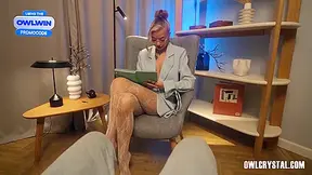 The Lustful Sexologist With A Nice-looking Face Helps Me Out With Ribald Talk And Her Constricted, Juicy Snatch