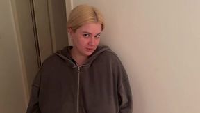 Russian slut with a huge ass doesn't have money for rent