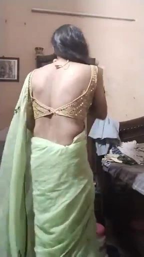 Indian crossdresser Smita dancing in green saree