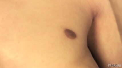 81279  Rob Tadeus And Luke Dong Mov